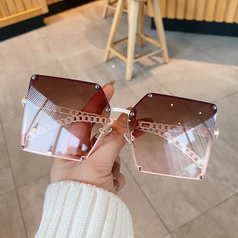 Oversize Gradient Vintage Alloy Chain Frame Rivet Square Shades