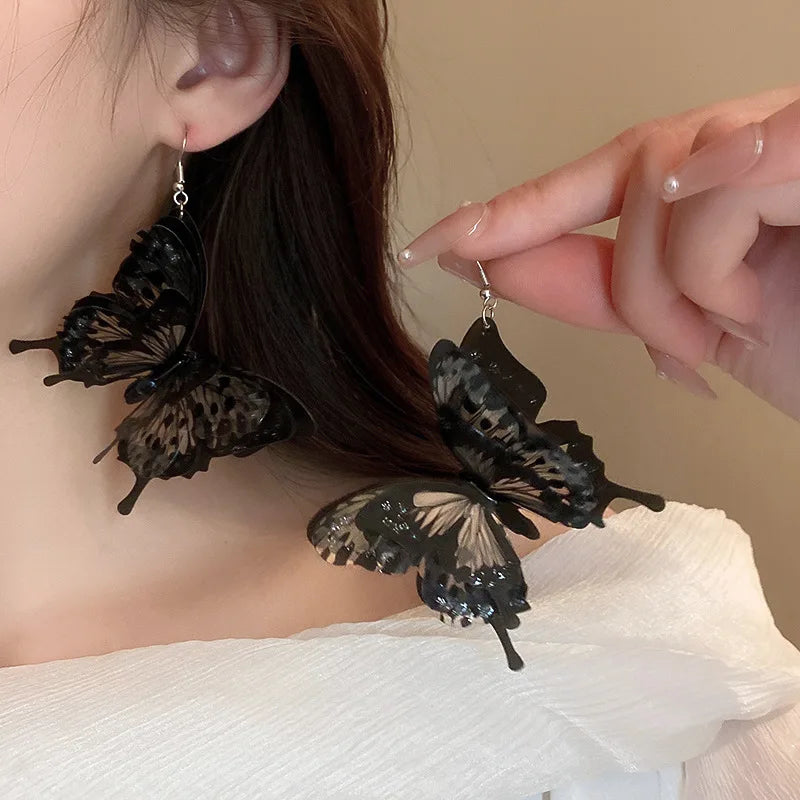 Fashion Retro Three-dimensional Butterfly Earrings
